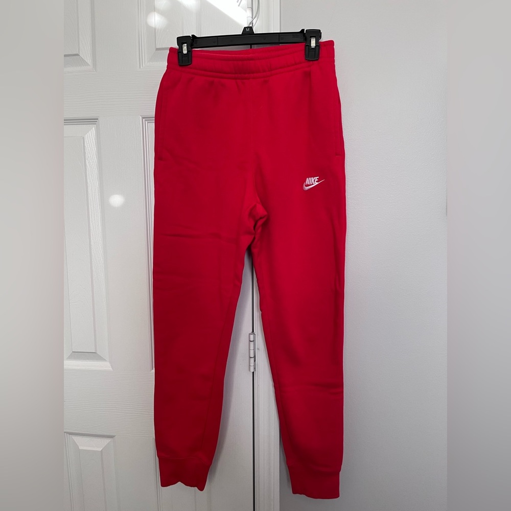 Red Nike Sweatpants